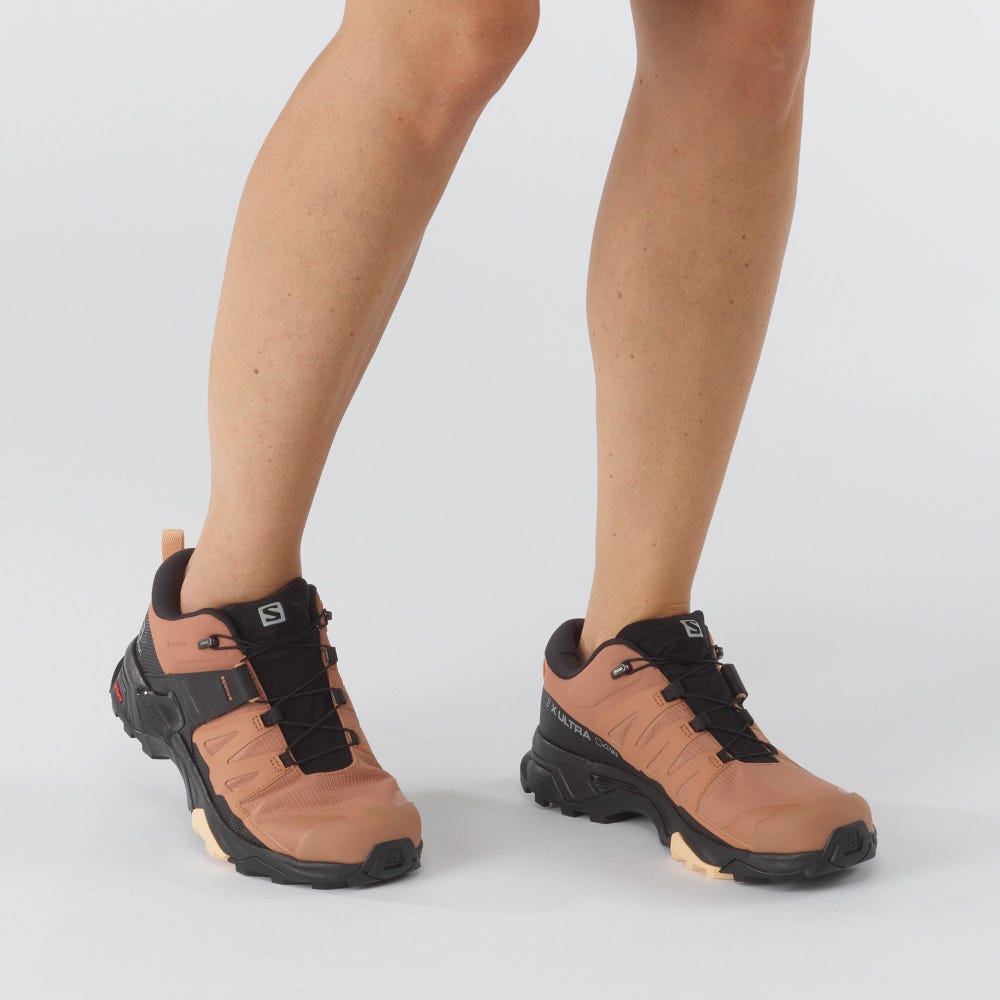Women's Salomon X ULTRA 4 GORE-TEX Hiking Shoes Beige/Black/Cream | LKBC-76915